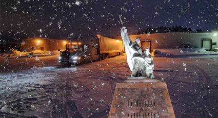 Traileros de Nuevo Laredo conquistan carreteras con nieve en EU