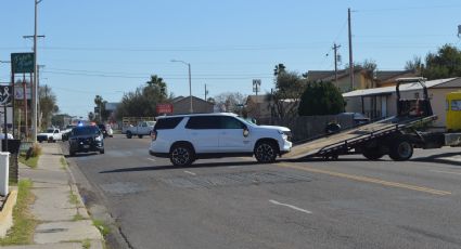 Cierran camino Calton en Laredo, Texas, por tubería rota