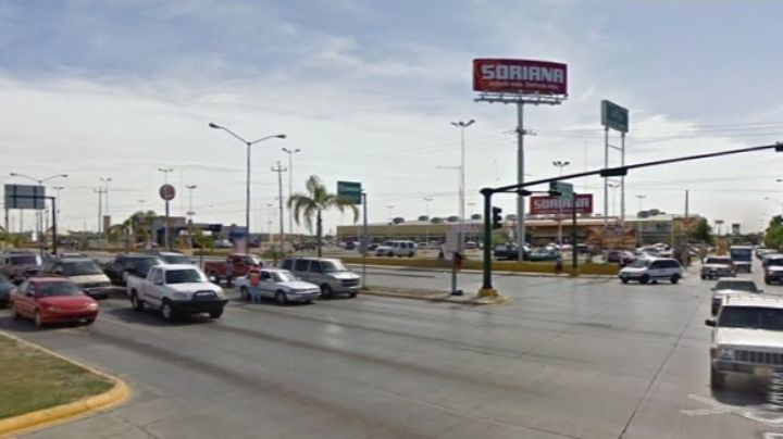 Inicia construcción de puente en Eva Sámano y Calzada de los Héroes; cierran calles