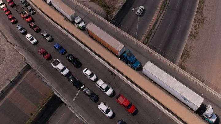 Texas suspende operativos de inspecciones de carga a camiones en la frontera