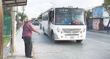 Malos, feos y tardados: ‘aceleran’ usuarios quejas por estas rutas de camión