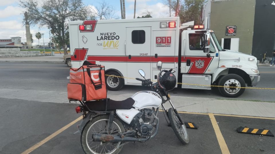 El motociclista fue impactado en el monumento Benito Juárez