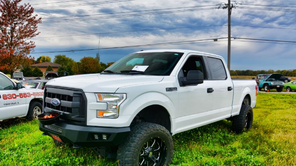 Imagen de archivo de una Ford F-150 blanca