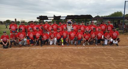 Brillan peloteros en el juego de estrellas de la Liga Fronteriza Dominical de Softball