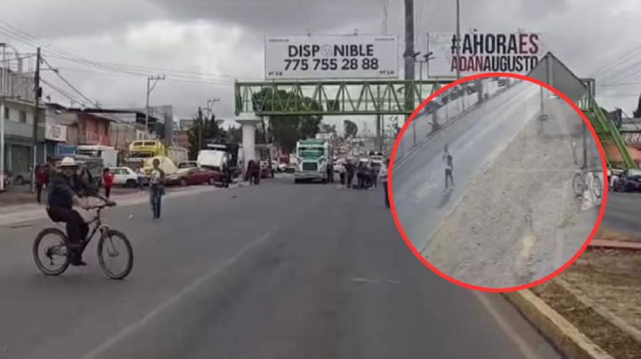 Momento exacto en el que hombre se avienta a un camión | IMÁGENES FUERTES
