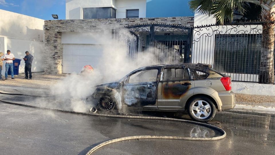 El incidente se reportó en la cuadra 9 de la calle Paseo de las Palmas.