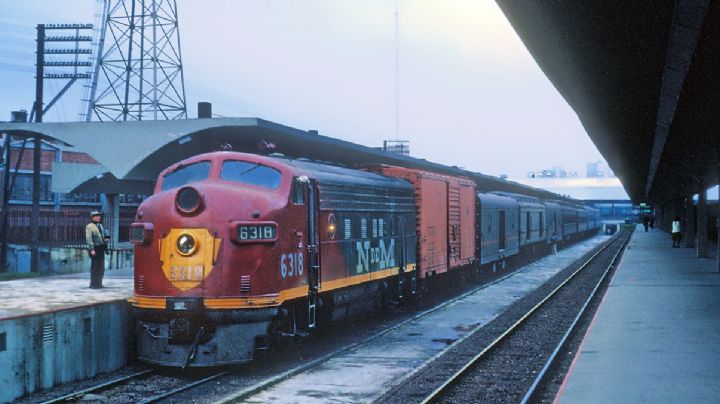 Los inolvidables días cuando la gente viajaba en tren en México