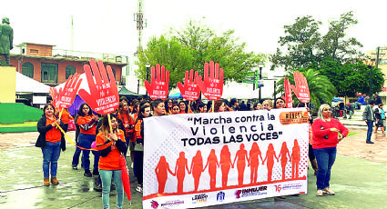 Marchan en Nuevo Laredo contra la violencia a la mujer