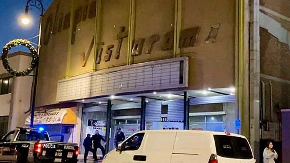 Abuelito falleció dentro del cine