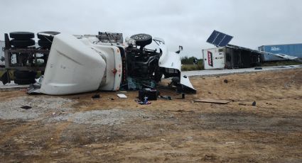 Tragedia en autopista Monterrey-Nuevo Laredo causa filas kilométricas