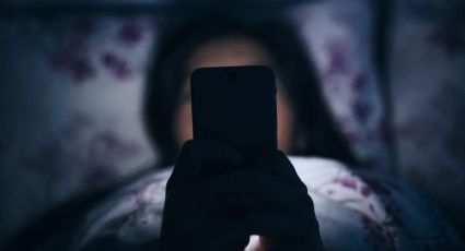 Esta es la razón por la que no debes usar el celular antes de dormir