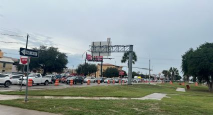 Largas filas de paisanos; tome precauciones si va a cruzar a Nuevo Laredo