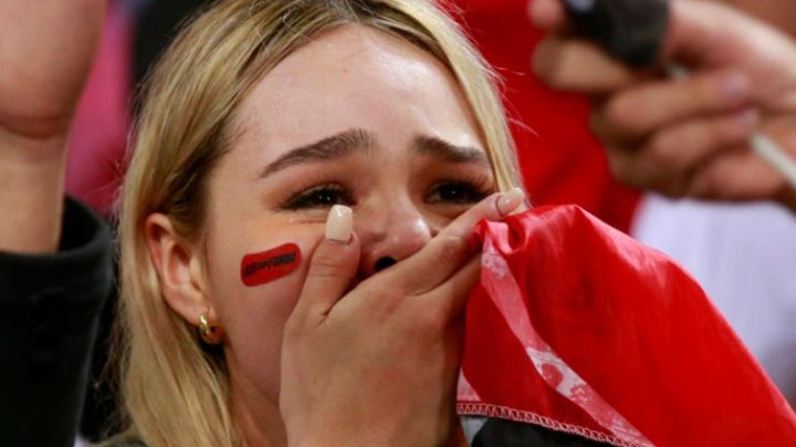 Rechaza propuesta de matrimonio ante miles de aficionados en Atlas vs Monterrey | VIDEO