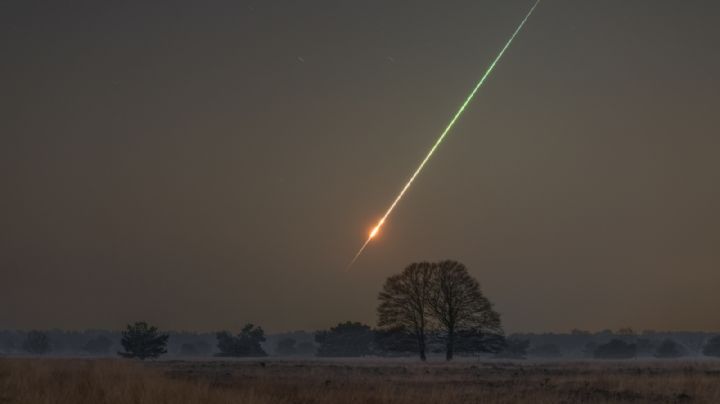 Meteorito cae sobre Francia y deslumbra su cielo nocturno | VIDEO