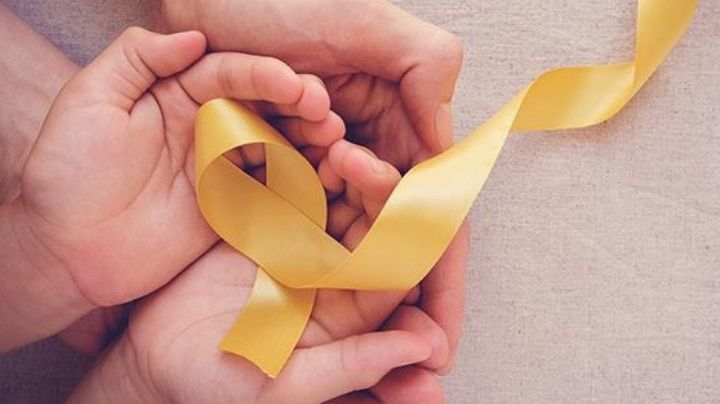 Luchan niños contra el cáncer; te decimos los síntomas de alerta