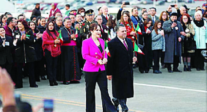 Abrazan los dos Laredos sus raíces y futuro; brillan en ceremonia del Abrazo