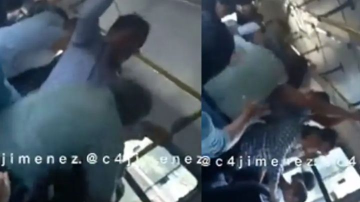 Agrede con patadas voladoras a abuelito en transporte público; lo tachan de cobarde | VIDEO