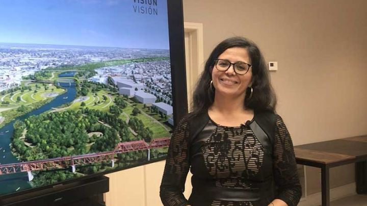 Denuncian por engaño a empresas contratadas por gobierno de Texas