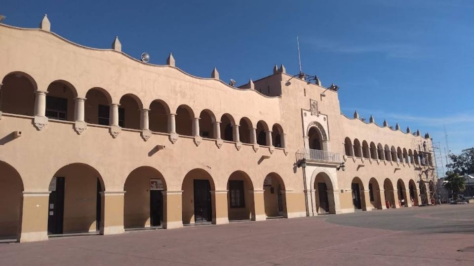 La oficialía primera del Registro Civil de Nuevo Laredo está ubicada en el Palacio Federal.