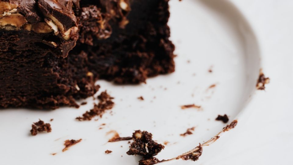 Se investigará quién dio de comer esos brownies a los alumnos