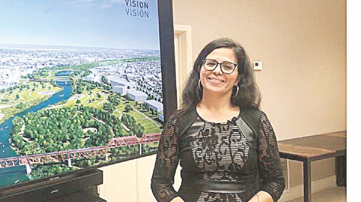 Engañan a dueños de terrenos para construir muro en Laredo, Texas