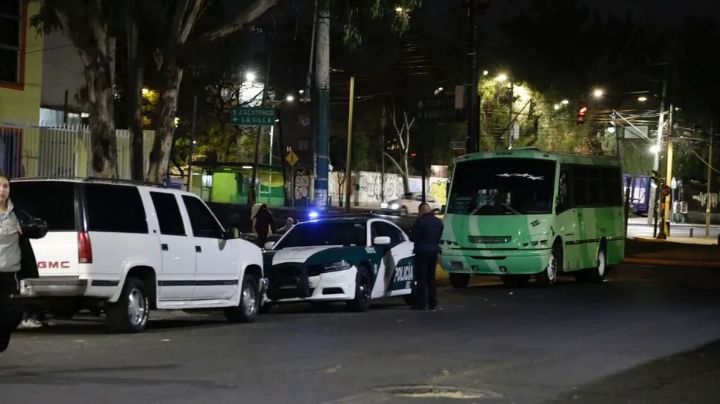 Joven muere súbitamente dentro del transporte público en la CDMX