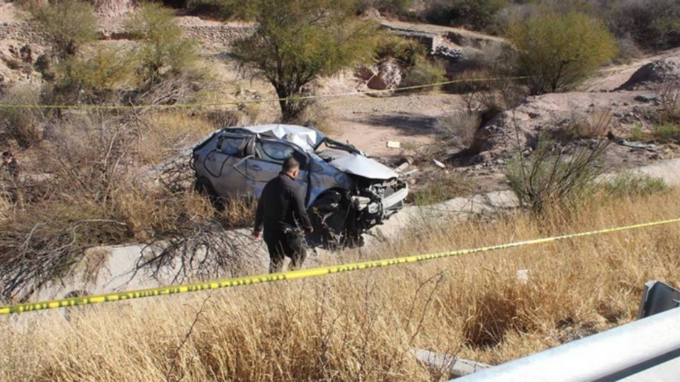 Muere en fatal volcadura en la carretera a Torreón