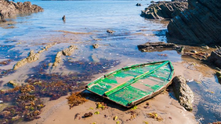 Mueren ocho migrantes por el sueño americano; naufragan dos botes en costas de California