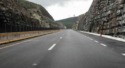 ¿Qué pasa en la autopista Monterrey-Laredo? Usuarios reportan largas filas