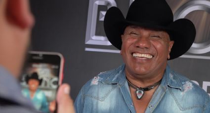 Le ofrecen una "baleada" a Lupe Esparza, de Bronco; entra en pánico