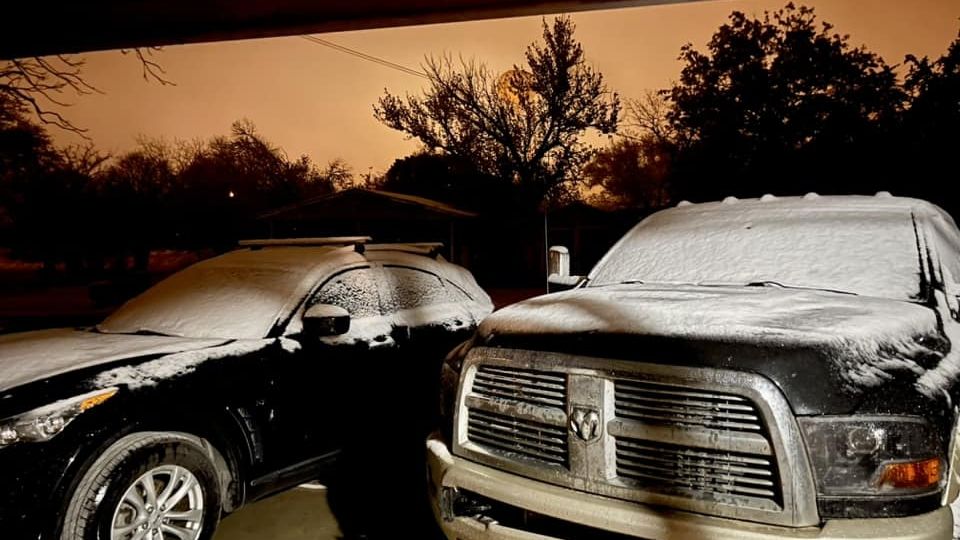 Cae nieve en Rocksprings, Texas