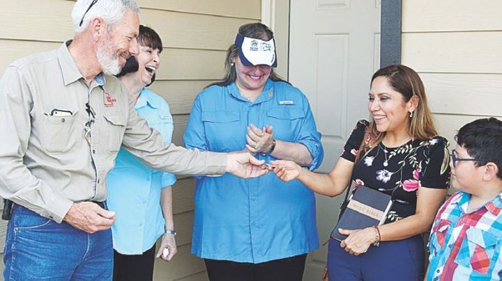 Ofrecen casas baratas a familias de escasos recursos de la 359; estos son los requisitos