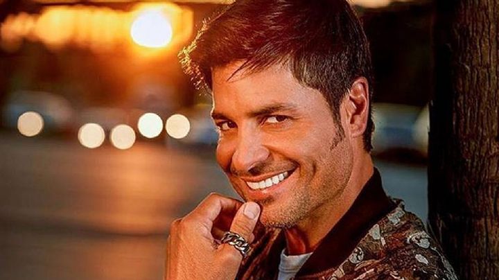 Una foto de Chayanne en bikini, revela por qué las abuelas, mamás e hijas dicen que es "su novio"