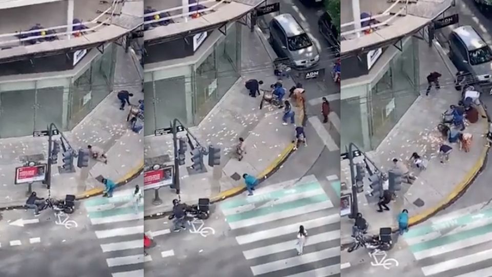 Llueve dinero en Argentina, ladrón escapa pero sin el botín.