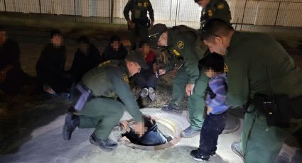 Rescatan a 9 indocumentados, dos de ellos niños, de alcantarilla detrás de Home Depot, en Laredo