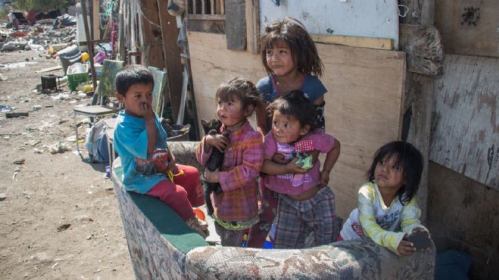Realizan función de lucha en pro de niños pobres