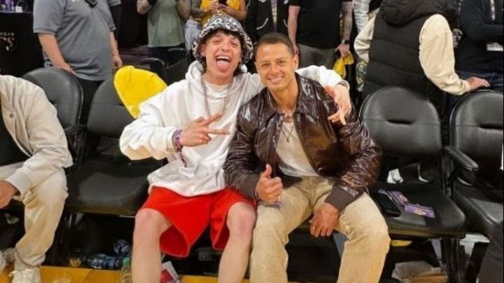 Peso Pluma y "Chicharito" se juntan para apoyar a los Lakers
