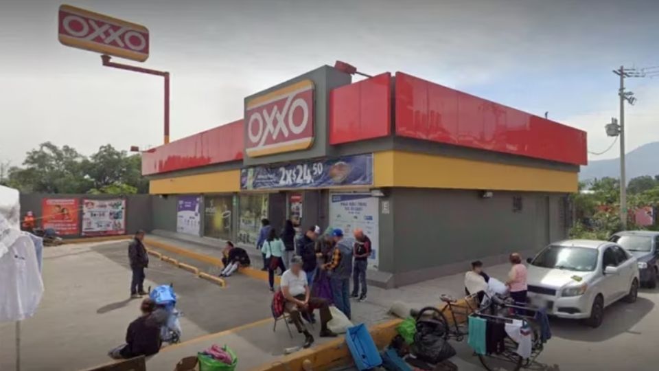 ¿irías a este lugar? Debido a los diferentes actos delictivos en el lugar, este oxxo se volvió una fortaleza a prueba de robos