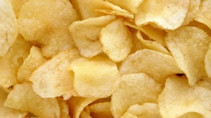 Alumnos comen papas fritas y van a dar al hospital por intoxicación