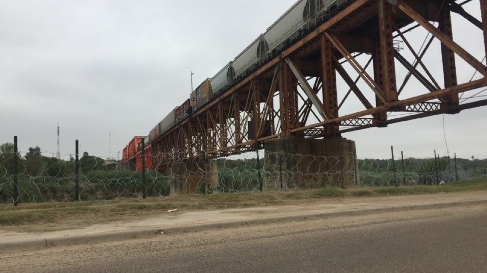 Un can adiestrado detectó la droga en el ferrocarril.