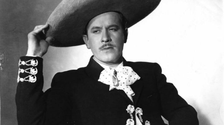 VIDEO | La vez que Pedro Infante transportó droga en su avión sin saberlo, según su nieto