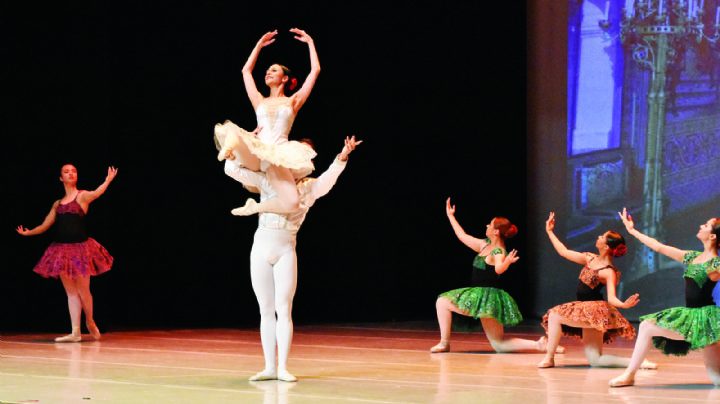 Compañía de Danza festeja su aniversario XI con bella gala de ballet | FOTOS