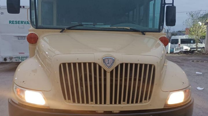 Nuevo Laredo: apedrean y rompen ventana a nuevo transporte público | FOTO