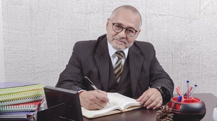 ¿Desde cuándo se celebra el Día del Maestro el 15 de mayo en México?