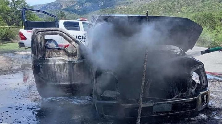 Camioneta de valores se incendia; ¡transportaba 5 millones de pesos!