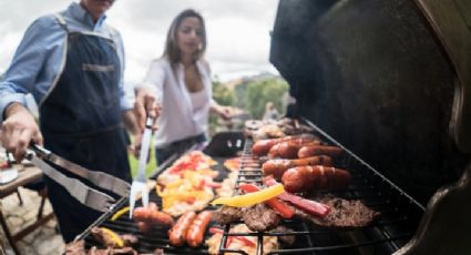 ¿Carbón o leña? ¿Cuál es mejor para tu carne asada?