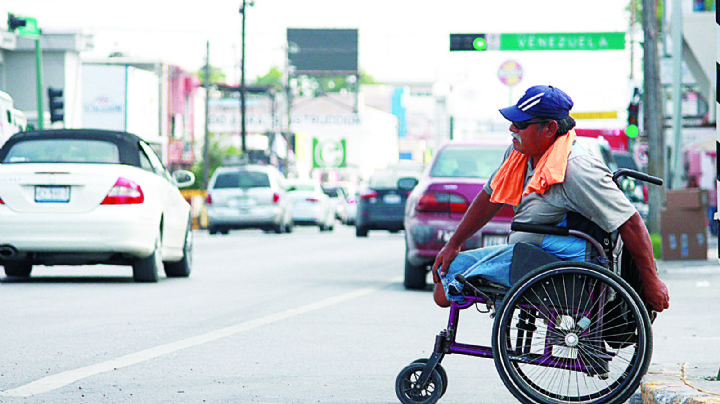 Nuevo Laredo: enfrenta Carlos su discapacidad con valentía; es un ejemplo de resiliencia