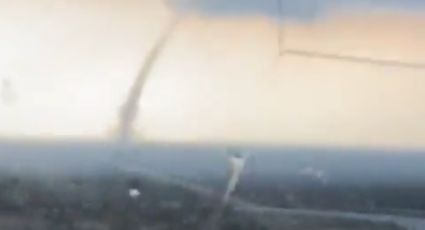 VIDEO | Captan tornado en la Carretera 57 en Coahuila; así lucía