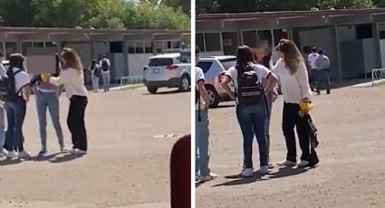 Captan a mujer jaloneando del cabello a una estudiante del CBTIS | VIDEO