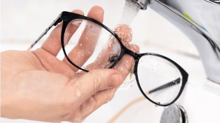 Consejos muy prácticos para mantener tus gafas limpias 